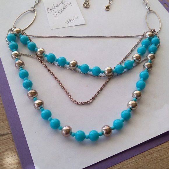 Metal look silver with simulated turquoise handcrafted costume diamonds necklace - Picture 2 of 2